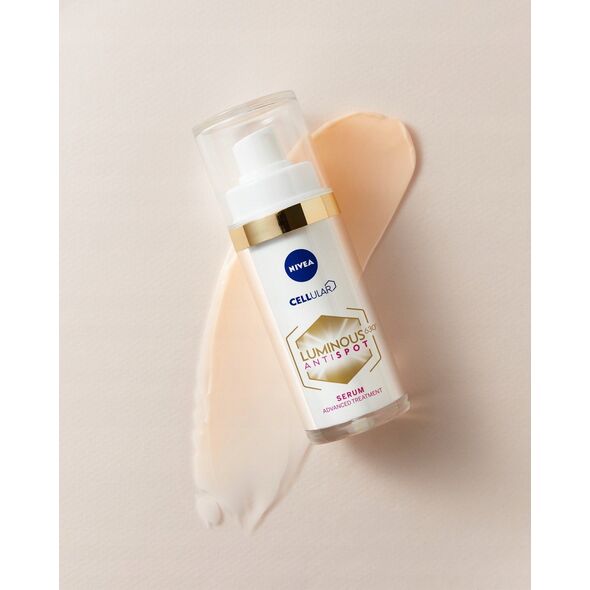 Nivea Luminous630 zaawansowane serum na przebarwienia 30ml