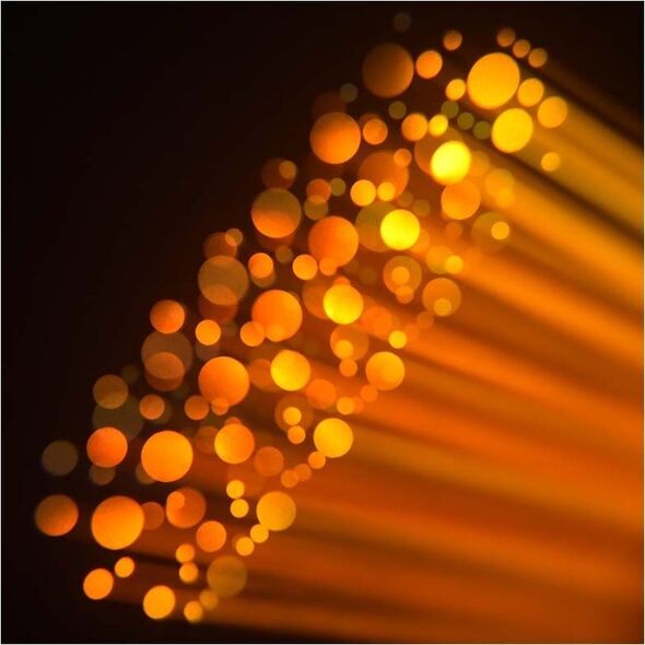 LIGHT4ME BSW 280 głowica ruchoma beam spot wash hybryda lampa wyładowcza