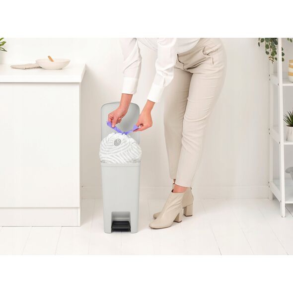 Κάδος με πεντάλ StepUp BRABANTIA 16 l Ανοιχτό Γκρι 800221