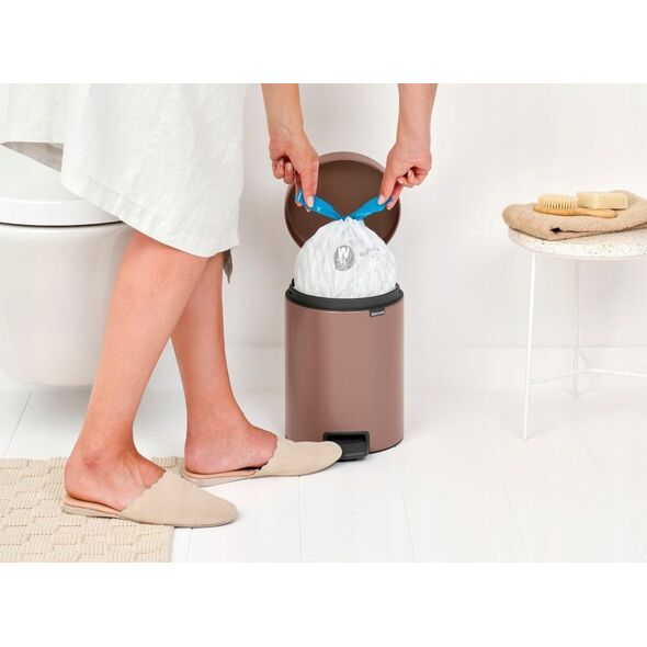 Νέο! BRABANTIA κάδος με πεντάλ NewIcon 5L Satin Taupe 233982