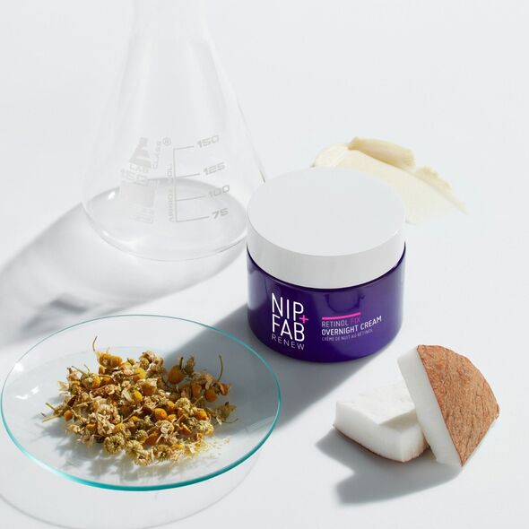 NIP+FAB_Retinol Fix Αναζωογονητική κρέμα νυκτός με ρετινόλη 50ml