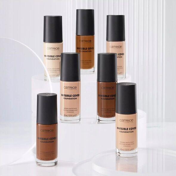 Catrice Invisible Cover Foundation Podkład matujący do twarzy 30ml (020N)