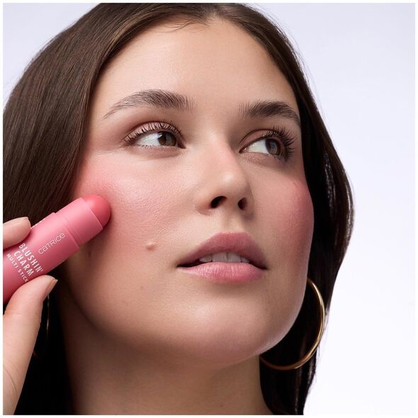 Catrice Blushin' Charm Multi Róż w sztyfcie Pink Sweetheart (010)