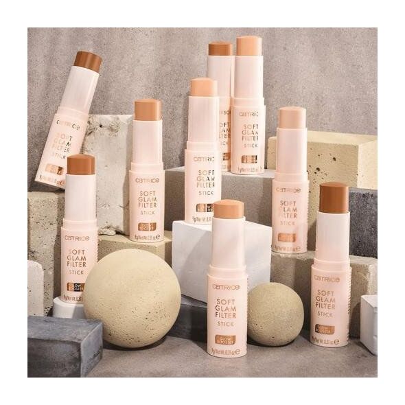 CATRICE_Soft Glam Filter Stick podkład w sztyfcie 020 Medium Light 9g
