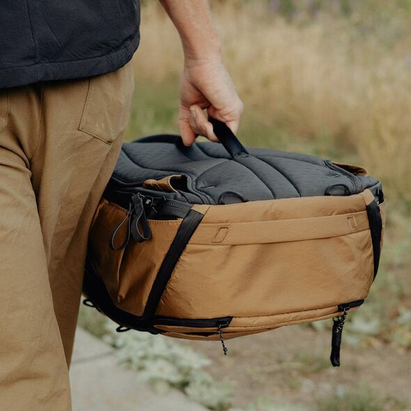 Peak Design Travel Backpack 45L, coyote