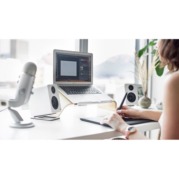 KANTO AUDIO DESKTOP SPEAKER STANDS FOR SMALL SPEAKERS - WHITE (PAIR)