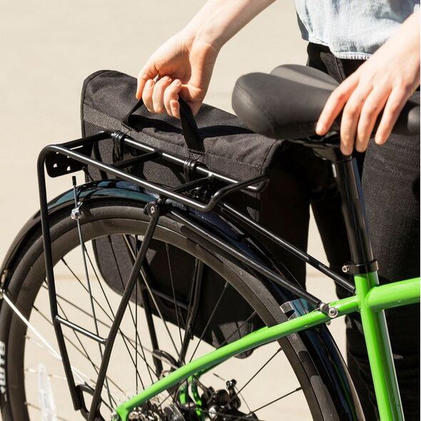 Torba na bagażnik BLACKBURN LOCAL REAR PANNIER, wodoodporna, 13L (NEW 2025)