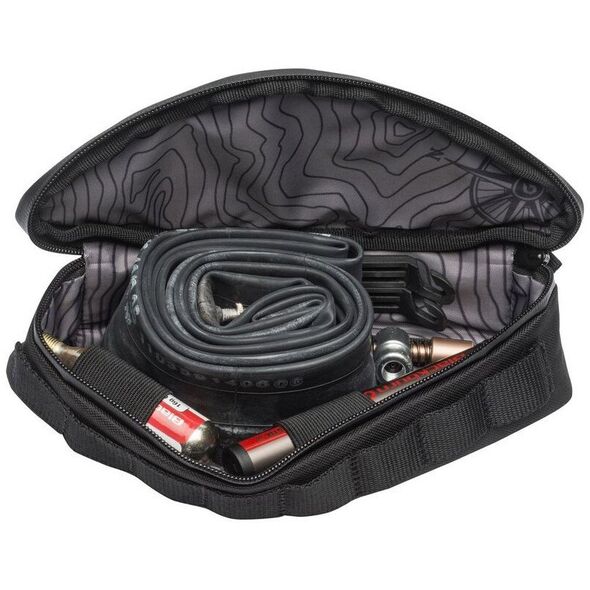 Torba na ramę BLACKBURN OUTPOST CORNER BAG black, wodoodporna, 0,7L (NEW 2025)