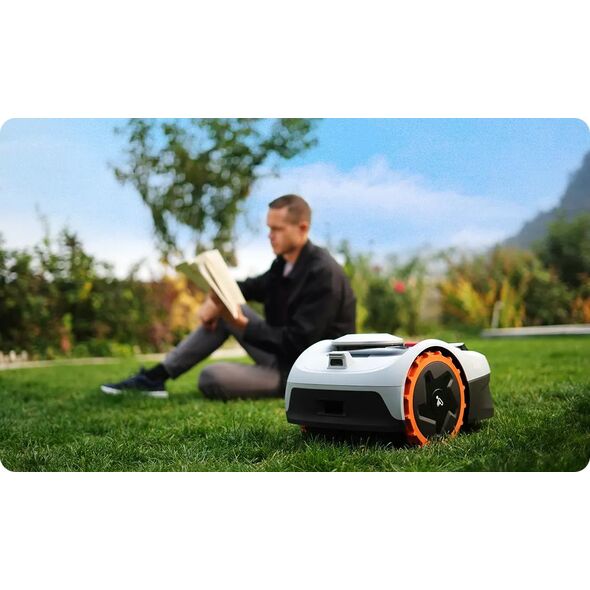 Segway | Navimow Robot Lawn Mower | i105E | Mowing Area 500 m² | Waterproof IPX6 | 58 dB | Charging station, antenna, antenna stand, power cord