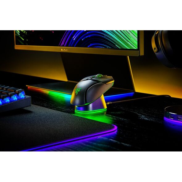 Razer Mouse Dock Pro + Wireless Charging Puck Bundle RGB