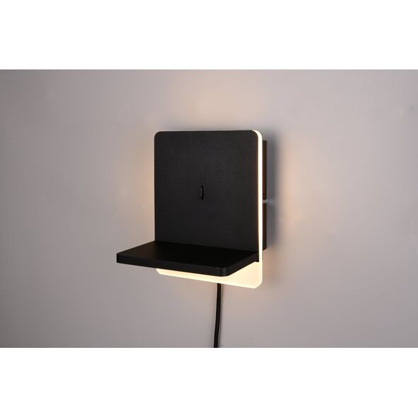 LED απλίκα τοίχου TRIO FAIRFIELD, 9 W 900 lm, 3000 K, 12x16x14cm με δυνατότητα φόρτισης τηλεφώνου