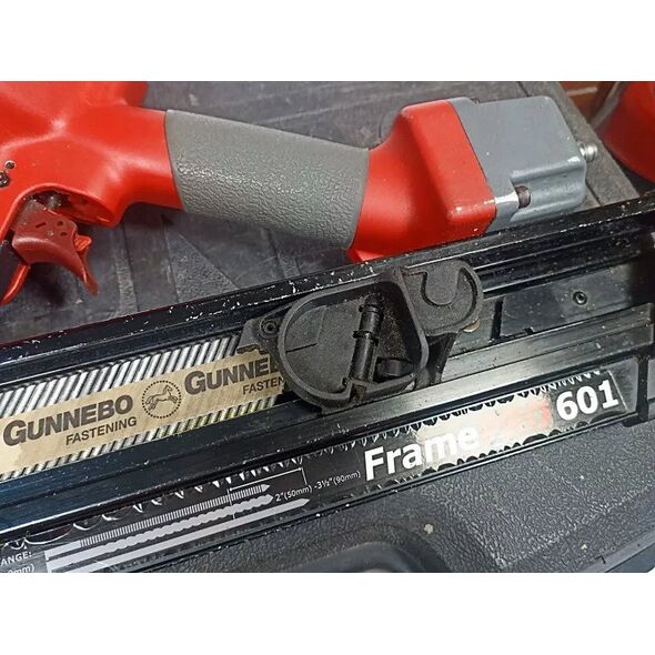 Πνευματικό καρφωτικό SENCO Frame Pro 601, 34 μοίρες για καρφιά 50 - 90 mm, 2.87 - 3.3 mm