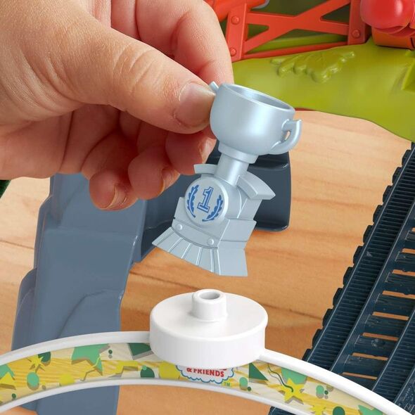 Mattel Tomek i Przyjaciele. Wyścig o Puchar sodoru HFW03