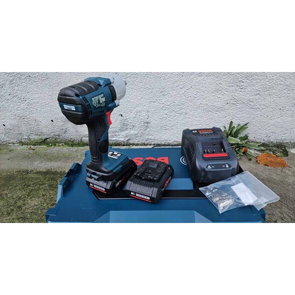 Klucz udarowy Bosch Bosch cordless impact wrench GDS 18V-450 HC Professional, 18V (blue/black, 2x Li-Ion battery ProCORE18V 4.0Ah, Bluetooth module, in L-BOXX)