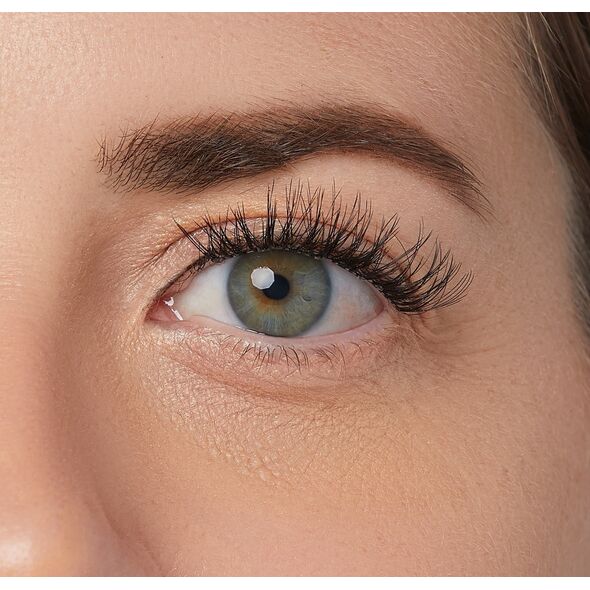 Kiss KISS Sztuczne rzęsy samoprzylepne Press-On Falsies Eyelash Clusters Minipack, Natural, Classy