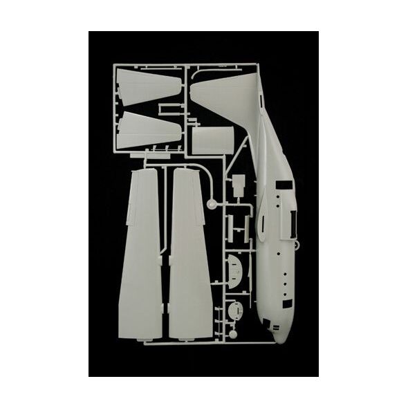 Italeri C-130 E/H Hercules (015)
