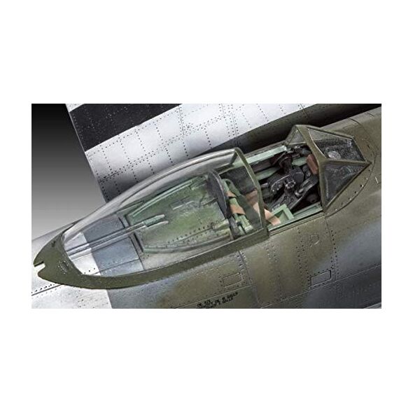 Revell Revell 03851 Hawker Tempest V Faithful - zestaw modelarski dla ekspertów, niepomalowany