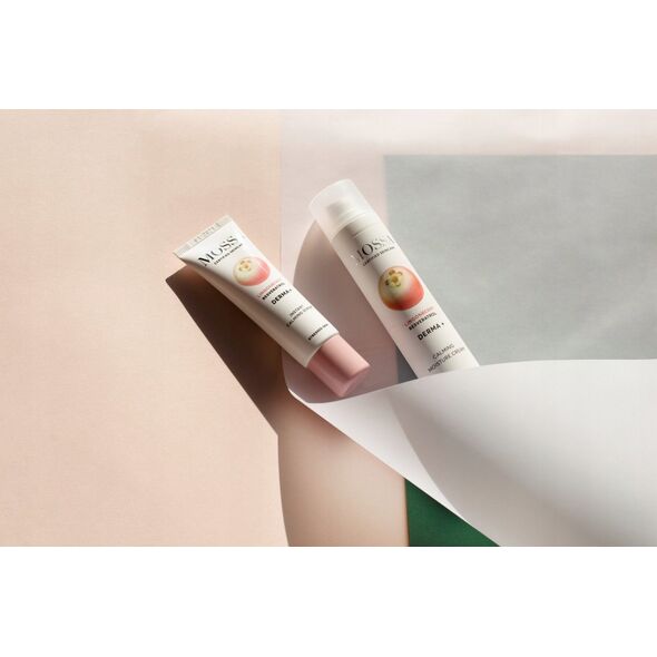 MOSSA_Uspokajające serum do skóry wrażliwej z Borówką Brusznicą i Resweratrolem 30ml