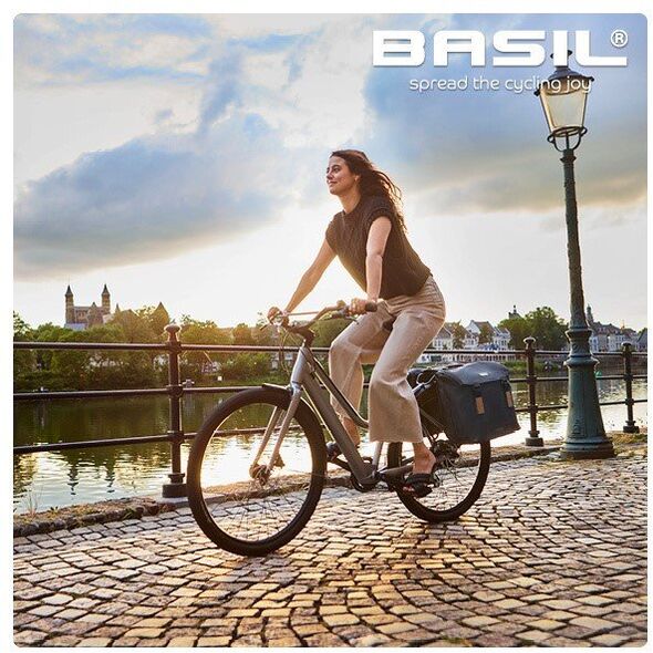 Διπλή τσάντα για σχάρα BASIL ELEGANCE DOUBLE PANNIER BAG 40-49 Universal Bridge System, αδιάβροχη estate blue (NEW)