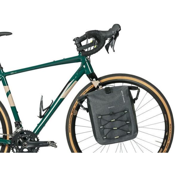 Μονή τσάντα BASIL NAVIGATOR STORM SINGLE PANNIER BAG MIK SIDE M 12-15 L, MIK System (έτοιμο για χρήση) αδιάβροχη γκρι μαύρο (ΝΕΟ)