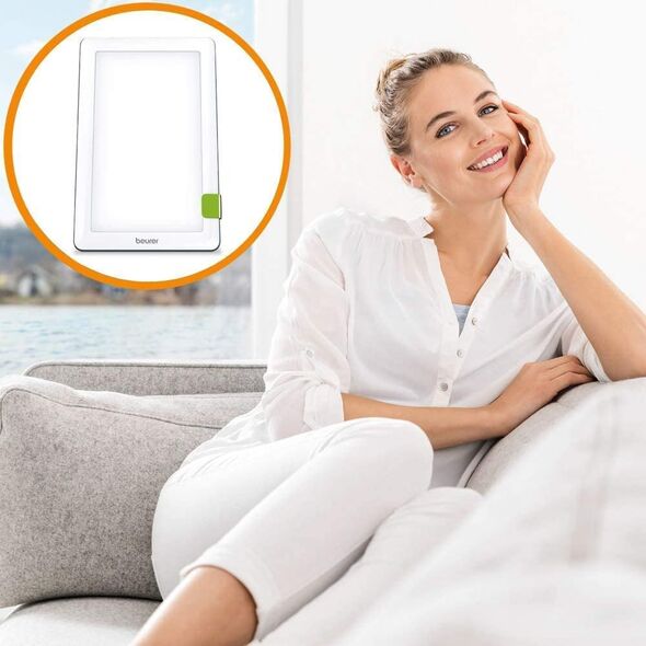 ΛΑΜΠΑ ΗΜΕΡΗΣΙΟΥ ΦΩΤΟΣ BEURER TL 30