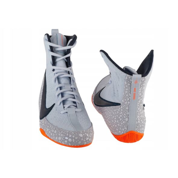 Nike Machomai 3 SE HQ2831-900 białe 41