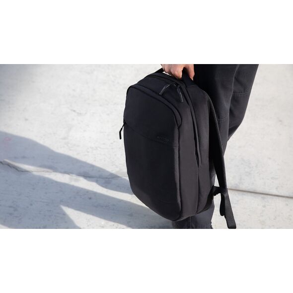 Incase City Compact w/Cordura - Black