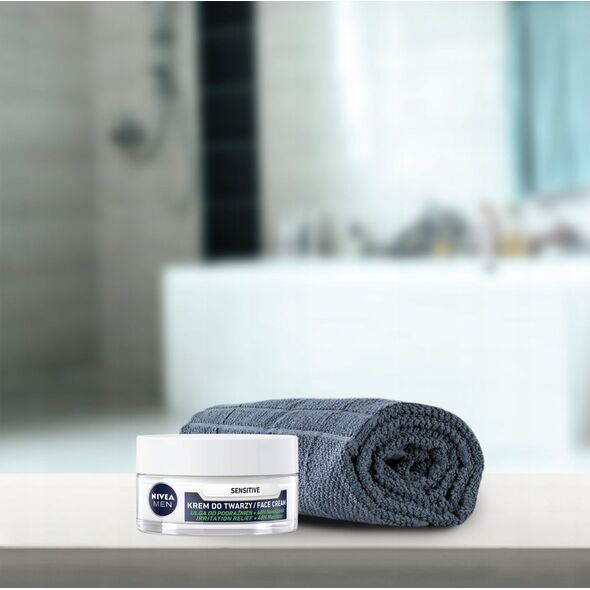 Krem do twarzy NIVEA MEN Sensitive nawilżający