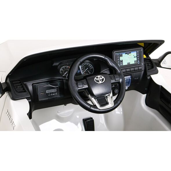 Toyota Hilux na akumulator dla dzieci Biały + Napęd 4x4 + Pilot + 2 bagażniki + Radio MP3 + LED