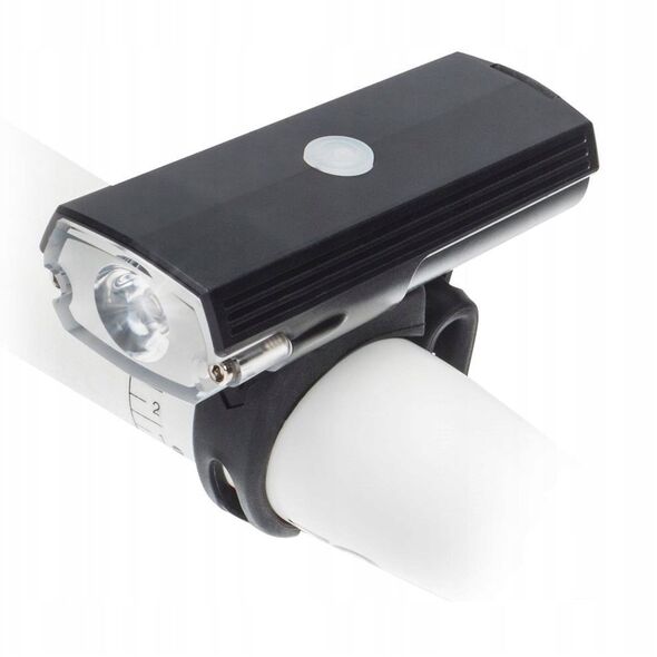 Φως εμπρός BLACKBURN DAYBLAZER 550 FRONT USB-C, 550 lumens μαύρο (NEW)