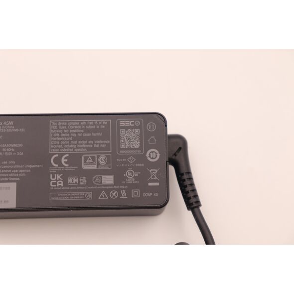 Lenovo 5A10W86299 προσαρμογέας τροφοδοσίας/ εσωτερικός μετατροπέας 45 W Μαύρο