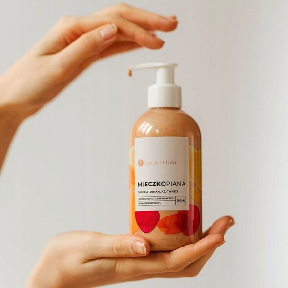 OPCJA NATURA_Mleczkopiana do mycia i demakijażu twarzy 250ml,