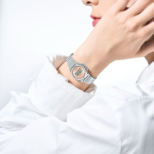 Zegarek Casio Vintage Zegarek damski Casio LA700WE-4AEF srebrny