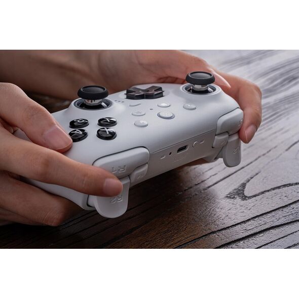8BitDo Ultimate 2 Wireless BT game controller, PC/Switch, white