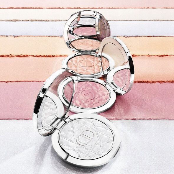 DIOR FOREVER LUMINAZER 04 PINK STROBE 6G