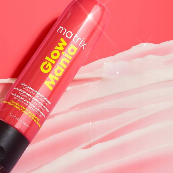 Matrix Glow Mania Color Protecting Shampoo