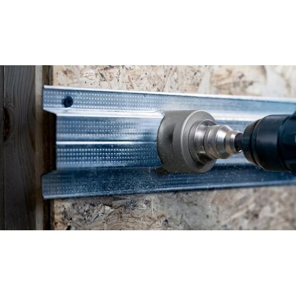 OTWORNICA T MM B 168mm