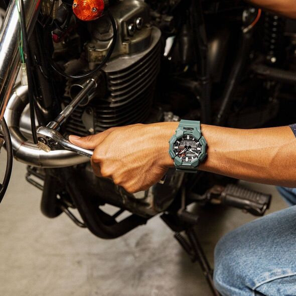 Zegarek G-SHOCK Zegarek Casio G-Shock GA-010-2AER męski .
