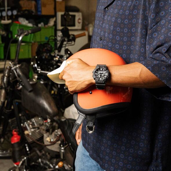 Zegarek G-SHOCK Zegarek Casio G-Shock GA-010-1AER męski .