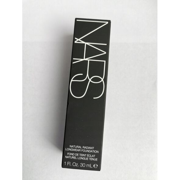 Nars Cosmetics Υγρό Ίδρυμα Nars Natural Radiant, 30 ml