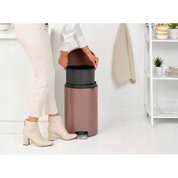 Brabantia Newicon 20 Λίτρα Σατινέ Ταούπε