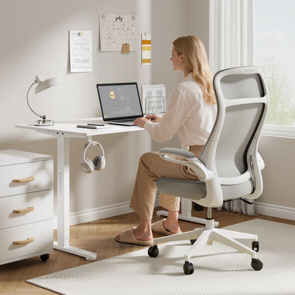 SENSE7 Fotel biurowy REVO szary