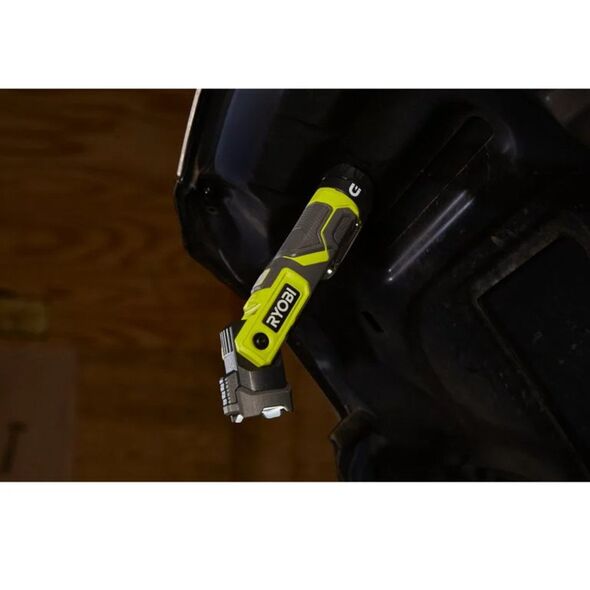 Φορητός προβολέας RYOBI RLP4-120G, 4.0 V, 2.0 Ah Li-ion, 500 lm
