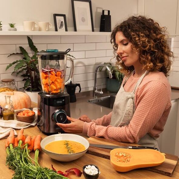 Blender kielichowy Cecotec Power Black Titanium 2500 Advance