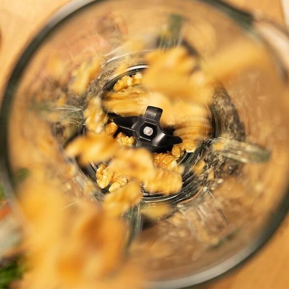 Blender kielichowy Cecotec Power Black Titanium 2500 Advance