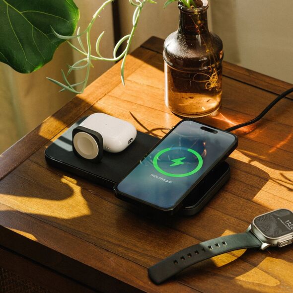 NOMAD Base One Max 3-in-1 MagSafe Charger Carbide