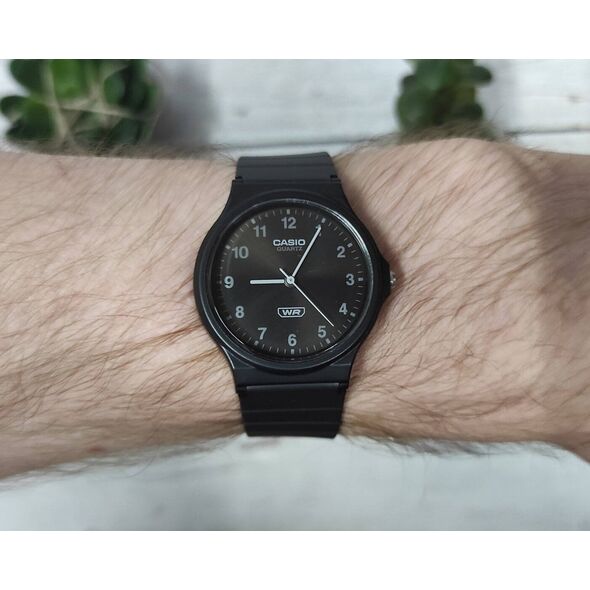 Zegarek Casio Zegarek Casio MQ-24B-1BEF Unisex .