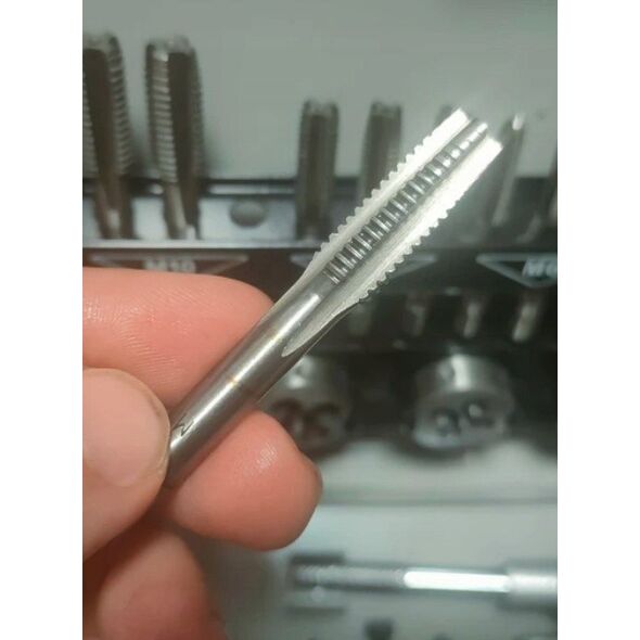 TAPS + DIES set of 24 / SCHEPPACH
