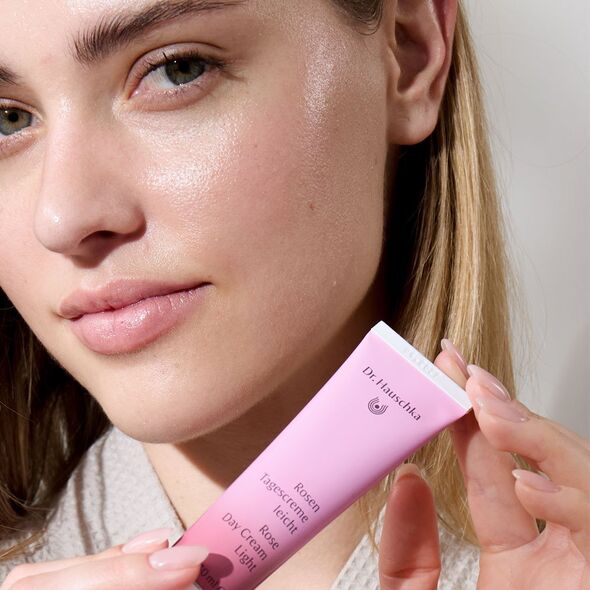 DR. HAUSCHKA_Day Cream Light krem do twarzy na dzień 30ml
