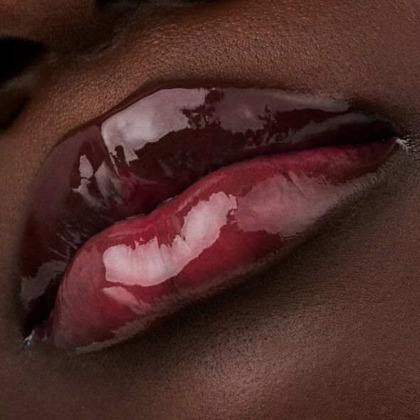 Catrice Glossin' Glow Tinted Lip Oil Olejek do ust Keep It Juicy (010)